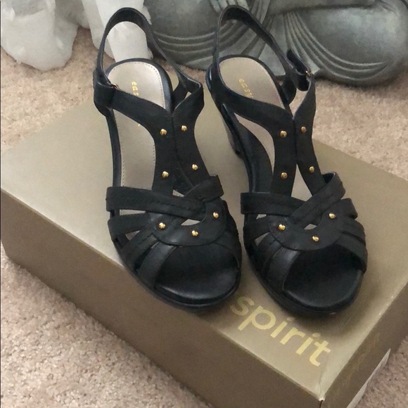 easy spirit shoes and sandals